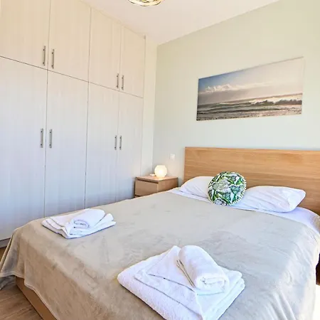 Aegina Sunset Villas *